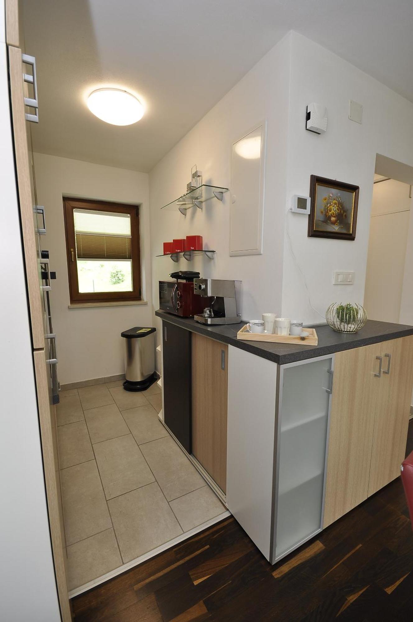 Holiday House Marija Villa Otocsán Kültér fotó